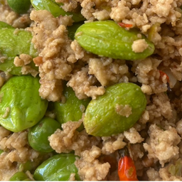 สะตอผัดหมี่กึ่งสับน้ำพริกกะปิ