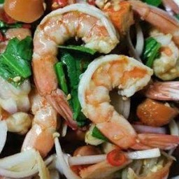 ยำกุ้งสุก