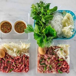 ชุดรวมใหญ่ (หมู สามชั้น ตับ ไส้ กุ้ง หมึก เนื้อ สไบ )