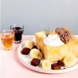 โทส บราวนี่