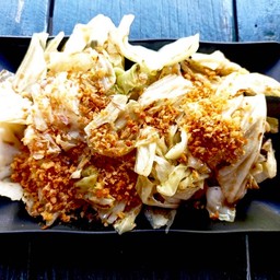 กะหล่ำปลีทอดน้ำปลา