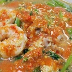 ยำหอมแซ่บ & ขนมจีนแกงเขียวหวานไก่สูตรคุณยาย สุคนธสวัสดิ์ 1