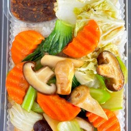 ข้าวผัดผักรวม