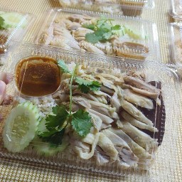 หิวเลยเหมยลี่ ข้าวมันไก่ ตลาดนัดสุวรรณภูมิ ซ.5