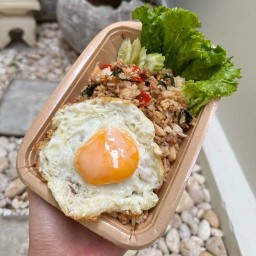 ฉันไม่หยุด • Eat non-stop