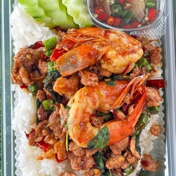 ข้าวผัดกระเพรากุ้ง+หมูสับ