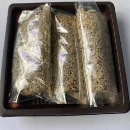 คอเป็ด เจ กล่องละ 3 ชิ้น