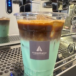 มิ้นท์ ลาเต้ เย็น