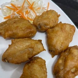 ปีกไก่ทอดน้ำปลา