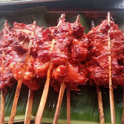  ใครงไก่ติดเนื้ไม้ละ20บาท