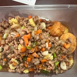 เต้าหู้ทรงเครื่อง(กับข้าว)