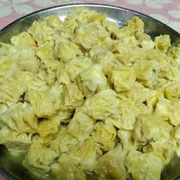 ผลไม้สด เจ๊มล ทางเข้าห้องสมุด