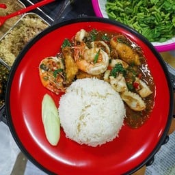 ข้าวกะเพราทะเล