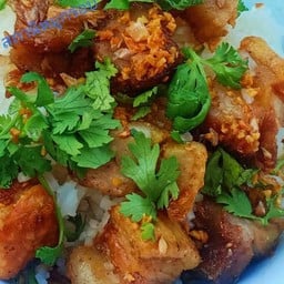 กับข้าว-หมูกรอบทอดกระเทียมพริกไทย