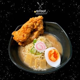 ราเมงมิโซะไก่ทอด(เลือกเส้นได้)