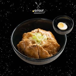 ข้าวสันคอผัดซอสญี่ปุ่น(มีไข่ในด้วยนะ)ฟรี