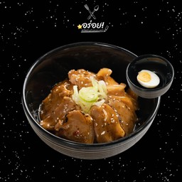 ข้าวสันคอผัดซอสหม่าล่า(แถมไข่ต้ม)ฟรี