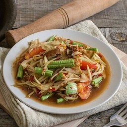 ไอซ์ ส้มตำ ไก่ย่างวิเชียรบุรี