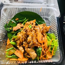 ผัดซีอิ๊วหมู