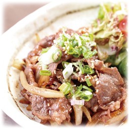 เนื้อย่าง (ราดซอสเทอริยากิ)