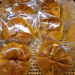 ขนมปัง เผือก
