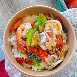 ข้าวทะเลผัดฉ่า