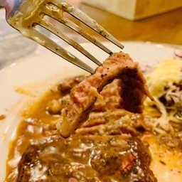 สเต็กริมน้ำ-เนื้อโคขุน