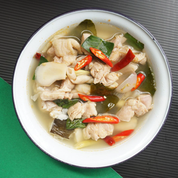 ต้มยำไก่น้ำใส
