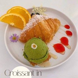 Croissant In The Garden