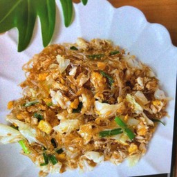 วุ้นเส้นไข่