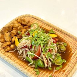 ตำลาวกากหมูเม็ดกระถิน