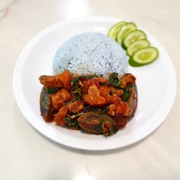 กะเพราหมูกรอบ