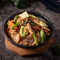 ราเมนยากิโซบะหมู