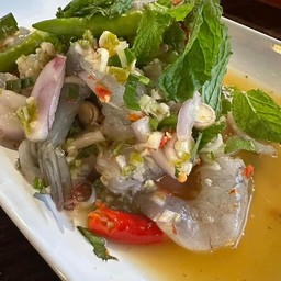 กุ้งพล่าดิบ