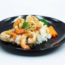 ข้าวกุ้งผัดซอสกระเทียม