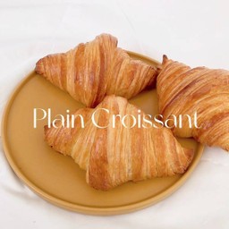 Croissant w/ Sauce