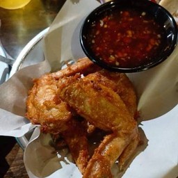 ปีกไก่ทอด