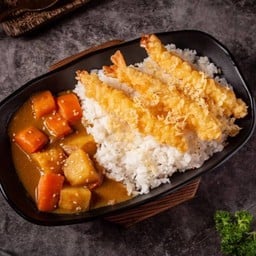 ข้าวหน้าแกงกะหรี่กุ้งเทมปุระ