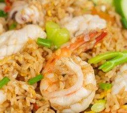ข้าวผัดทะเล