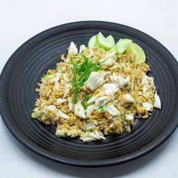 ข้าวผัดโคตรปู