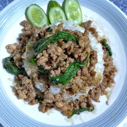 ข้าวกระเพราไอบัง (حلال food)