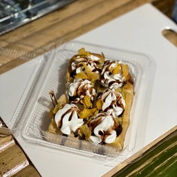 ปังคุง ขนมปังปิ้งวิปครีม