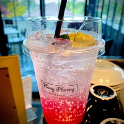 แดงมะนาวโซดา