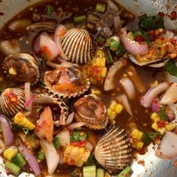 ยำหอยแครง