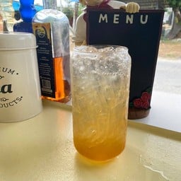 บ๊วยโซดา