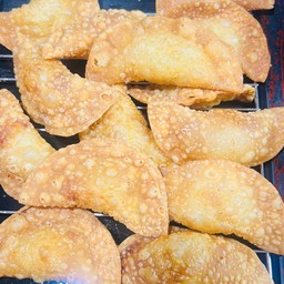 ร้านขนมเต็มโอ่ง (โคยกี๊)