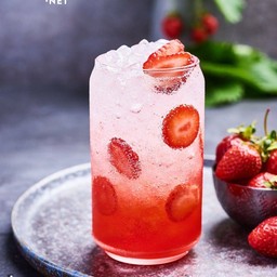 สตรอเบอรี่โซดา