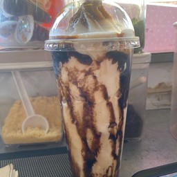 นมสดบราวซูก้าปั่น Brown Sugar Fresh Milk smoothie