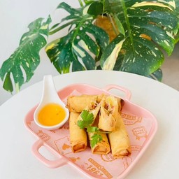 ปอเปี้ยะไส้ไก่