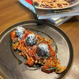 สปาเก็ตตี้มีทบอล